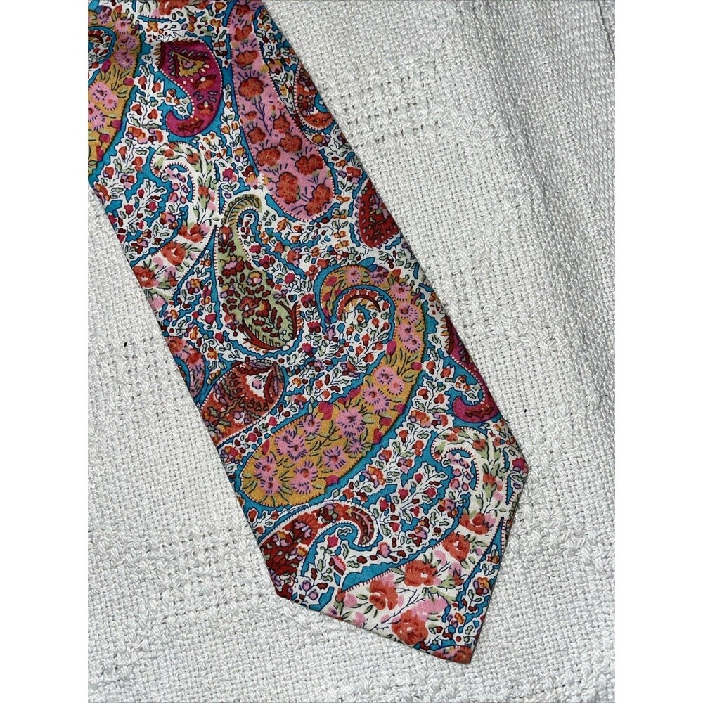 Nottingham Men’s Dress Tie Size 60” Pink Paisley Business Formal Cotton